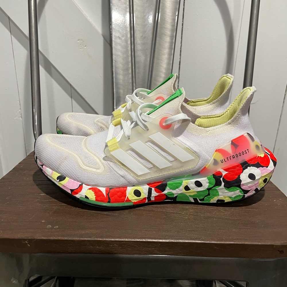 Adidas Women Marimekko Ultraboost Floral White Sneakers - Picture 6 of 12